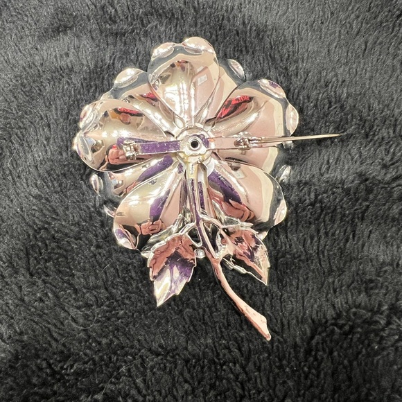 Vintage Silver Tone Flower Pin Brooch Layered Design - Picture 5 of 6